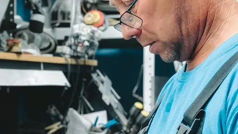 機械加工の現場のイメージ写真