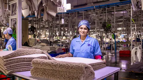 生産ラインの様子のイメージ写真